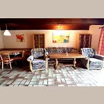 Semesterbostad Cosy In The Hochsauerland With Terrace At The Edge Of The Forest Schmallenberg
