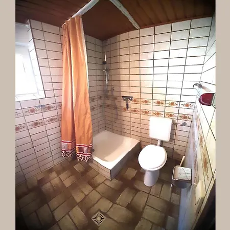 Cosy In The Hochsauerland With Terrace At The Edge Of The Forest بيت للعطل سشمالنبرغ