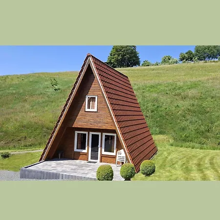 Cosy In The Hochsauerland With Terrace At The Edge Of The Forest بيت للعطل سشمالنبرغ