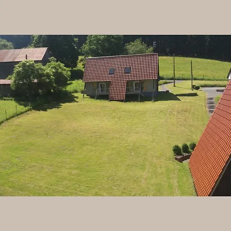 Cosy In The Hochsauerland With Terrace At The Edge Of The Forest بيت للعطل سشمالنبرغ