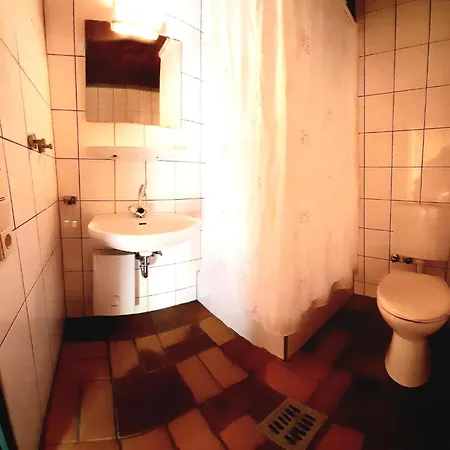 Cosy In The Hochsauerland With Terrace At The Edge Of The Forest بيت للعطل سشمالنبرغ