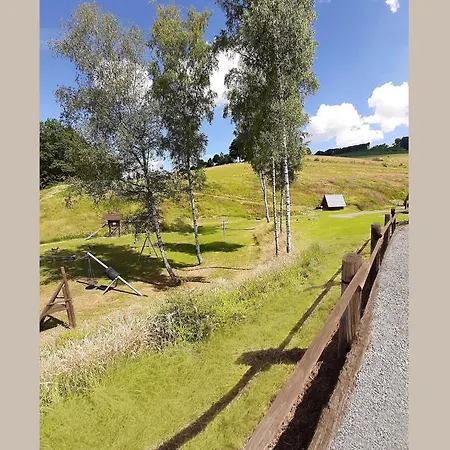 بيت للعطل Cosy In The Hochsauerland With Terrace At The Edge Of The Forest سشمالنبرغ