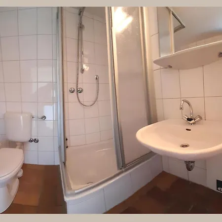 بيت للعطل Cosy In The Hochsauerland With Terrace At The Edge Of The Forest