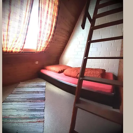 Vakantiehuis Cosy In The Hochsauerland With Terrace At The Edge Of The Forest Schmallenberg