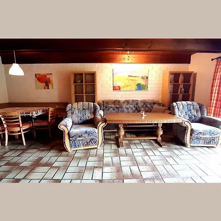 Vakantiehuis Cosy In The Hochsauerland With Terrace At The Edge Of The Forest Schmallenberg