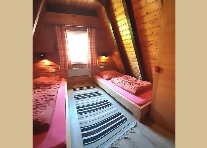 Cosy In The Hochsauerland With Terrace At The Edge Of The Forest Feriehus
